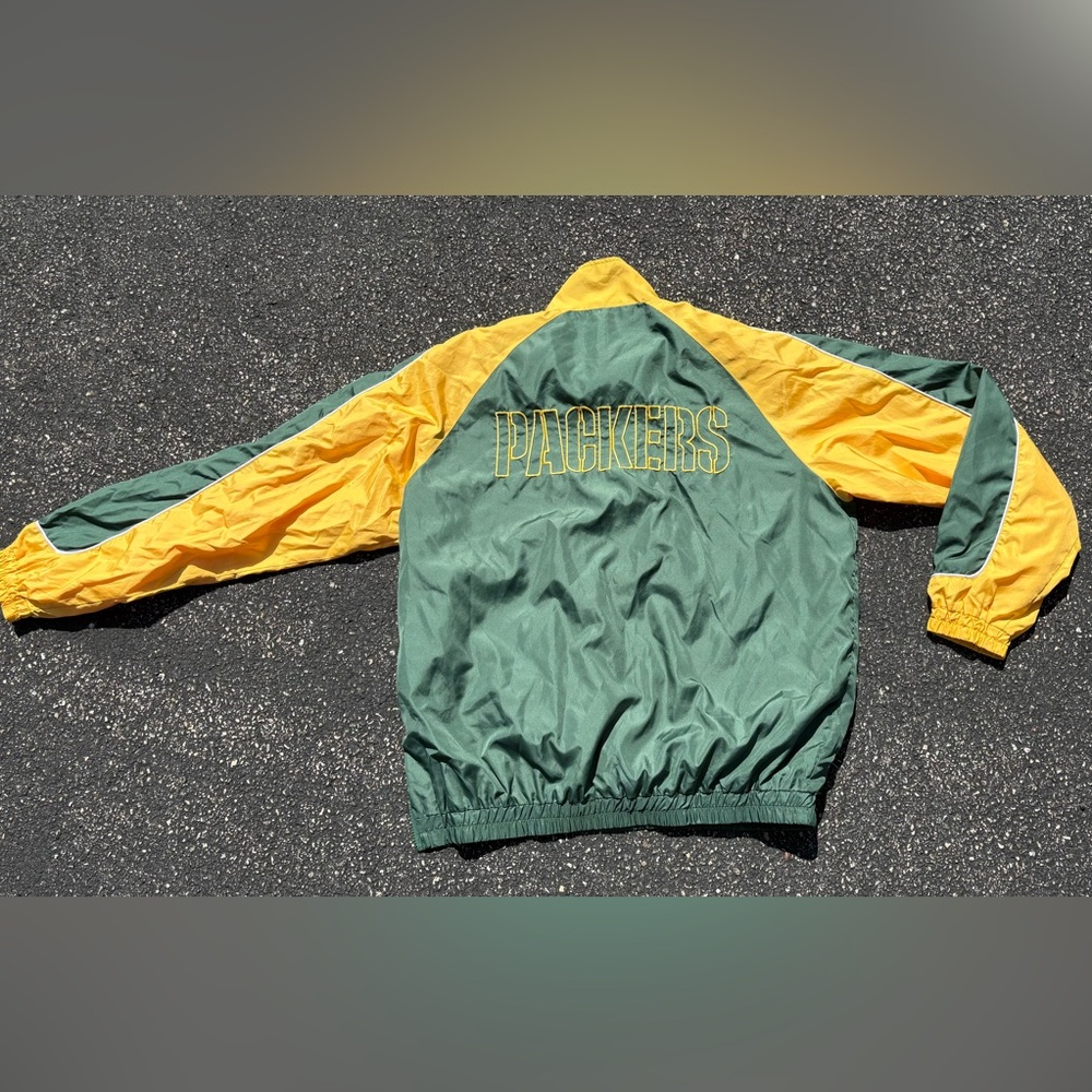 NFL | Team Apparel |Green Bay Packers | 1/3 Zip |  Windbreaker Jacket | Size L